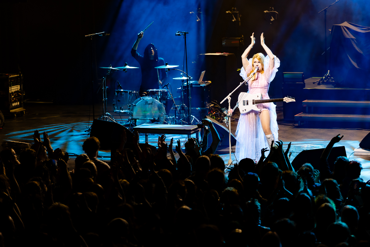 SUN @ Ancienne Belgique, picture 9, photographed by Dorien Goetschalckx - FrontView Magazine