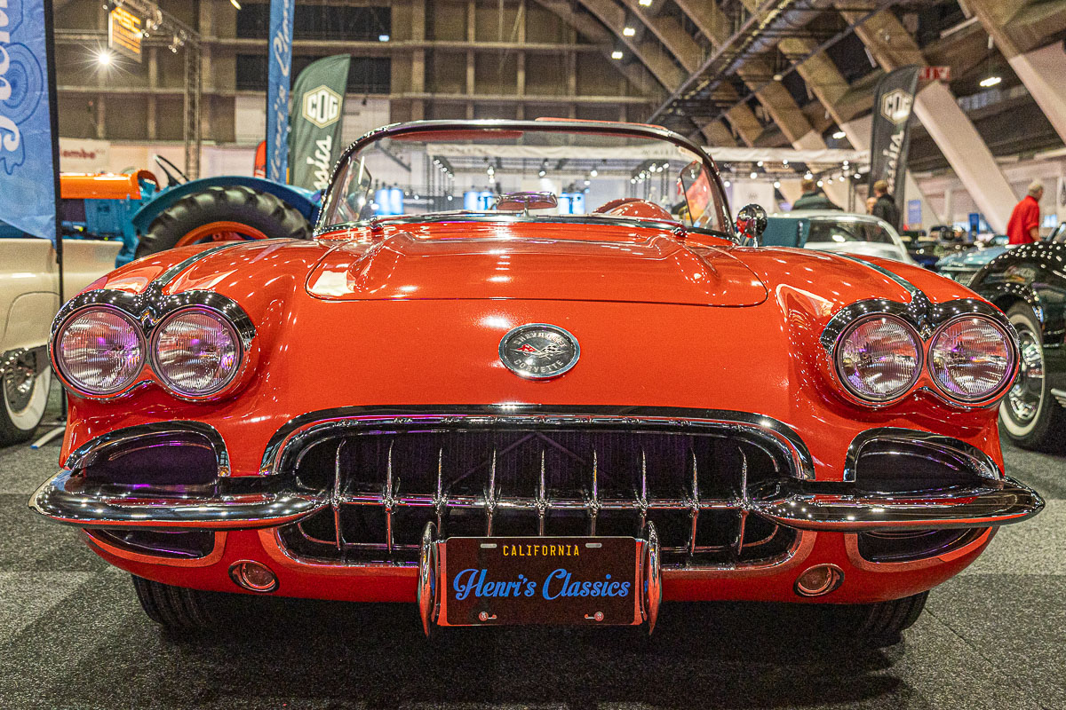 10de InterClassics car show @ Expo Brussels, picture 2, photographed by Marc Verdonck - FrontView Magazine