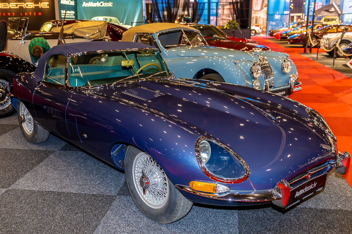 10de InterClassics car show @ Expo Brussels, picture 12, photographed by Marc Verdonck - FrontView Magazine