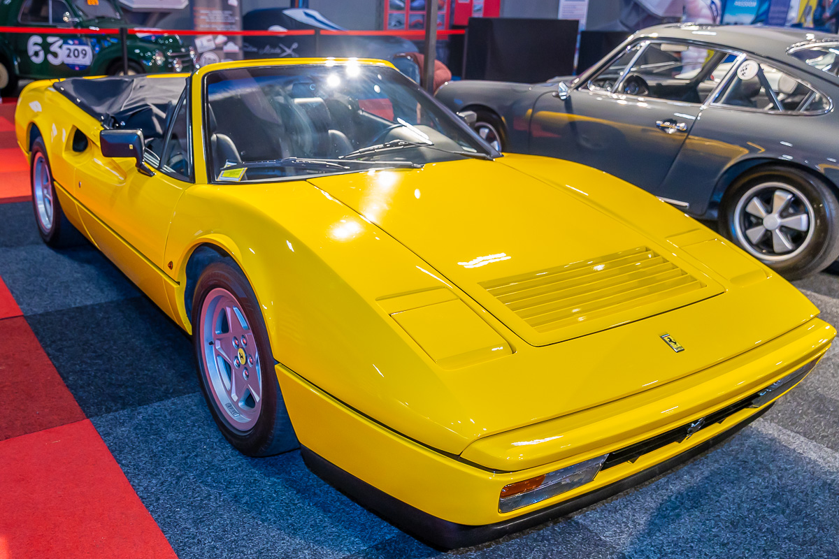 10de InterClassics car show @ Expo Brussels, picture 15, photographed by Marc Verdonck - FrontView Magazine