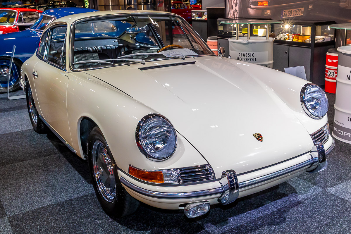 10de InterClassics car show @ Expo Brussels, picture 16, photographed by Marc Verdonck - FrontView Magazine