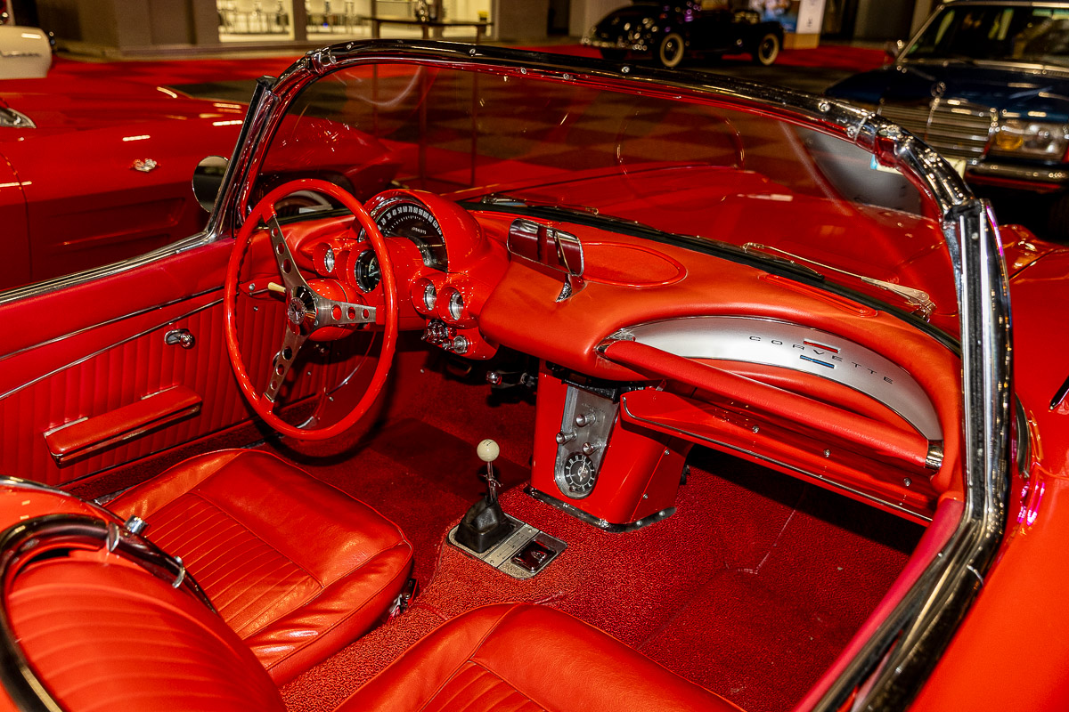 10de InterClassics car show @ Expo Brussels, picture 29, photographed by Marc Verdonck - FrontView Magazine