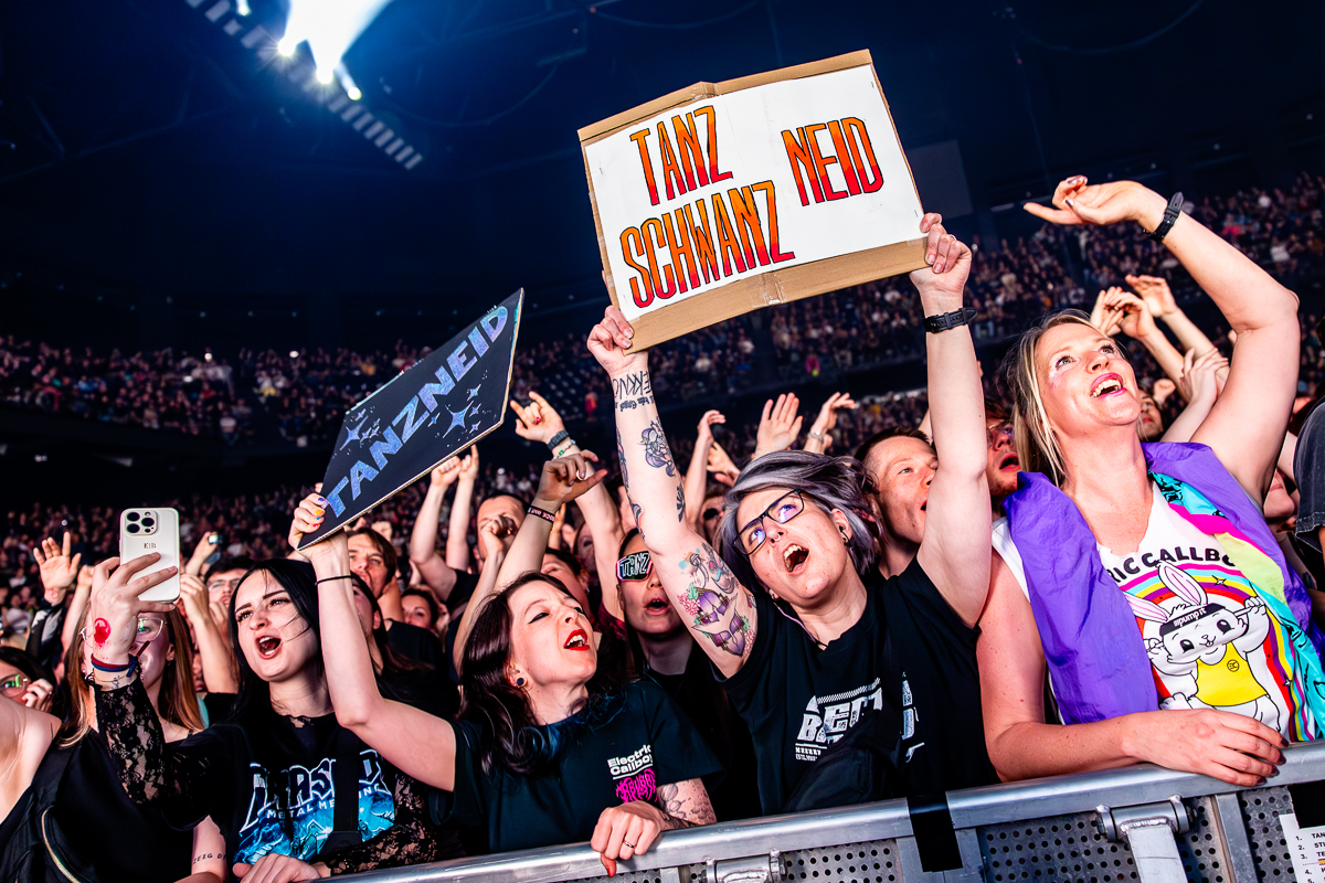 Electric Callboy @ Lotto Arena, picture 11, photographed by Dorien Goetschalckx - FrontView Magazine