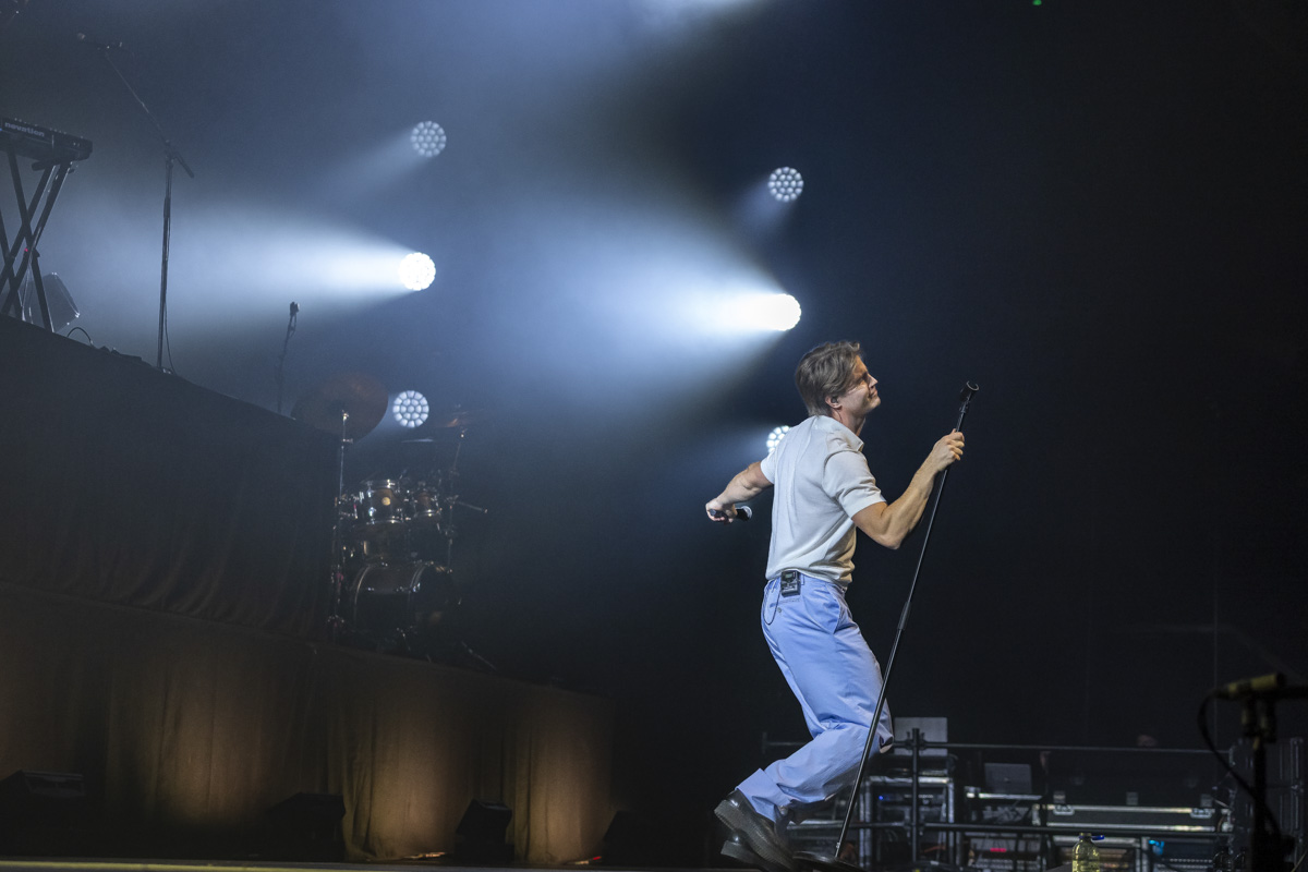 Maksim @ Lotto Arena, picture 5, photographed by dirk janssens - FrontView Magazine