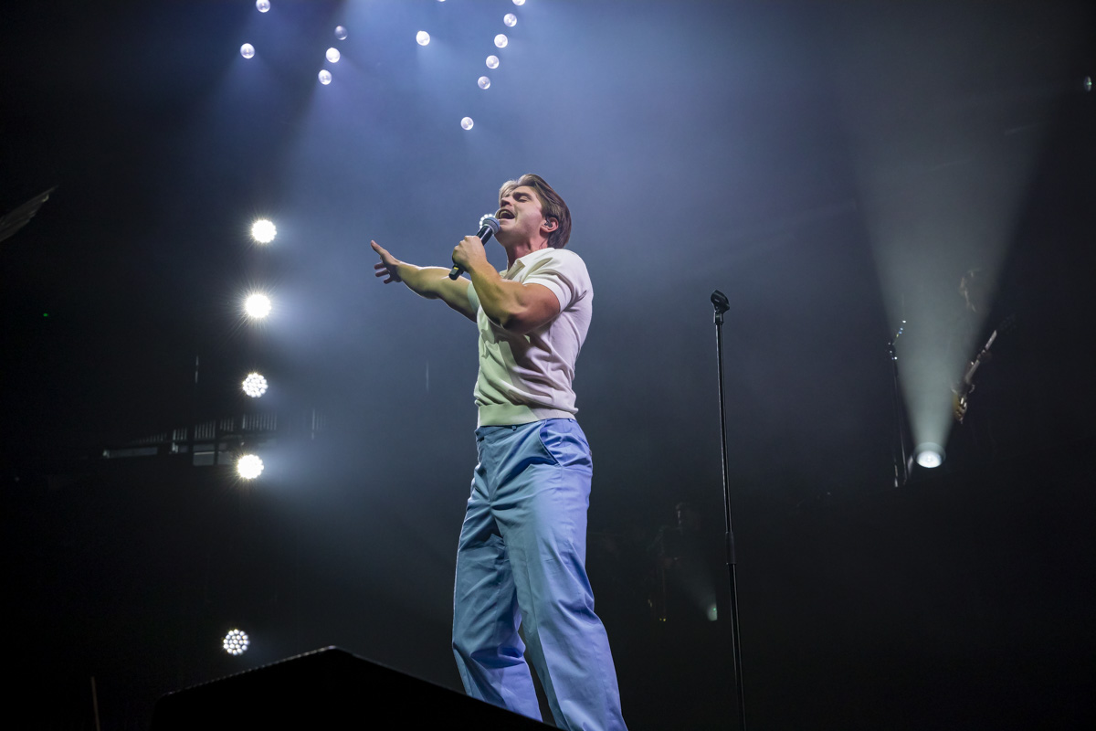 Maksim @ Lotto Arena, picture 13, photographed by dirk janssens - FrontView Magazine