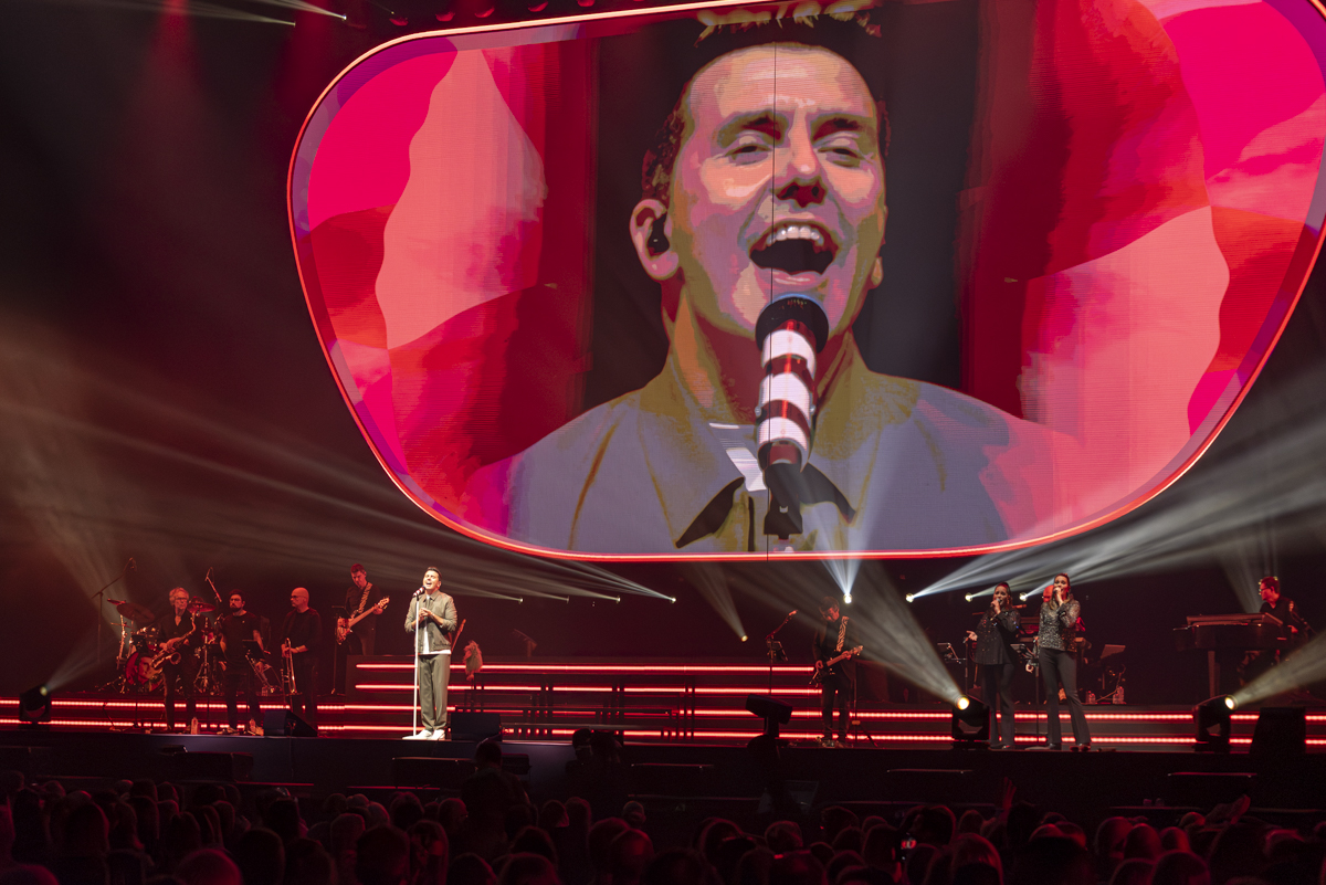 Jan Smit @ AFAS Dome, picture 3, photographed by Bart Janssens - FrontView Magazine