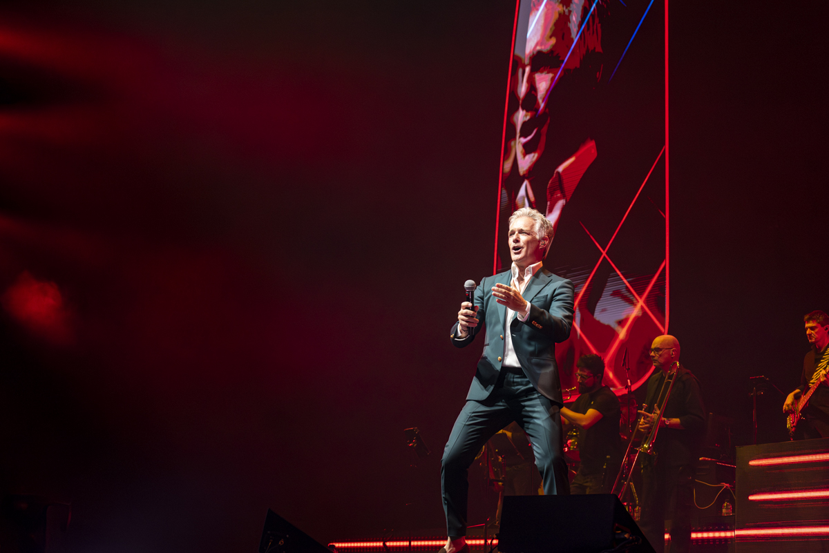 Jan Smit @ AFAS Dome, picture 14, photographed by Bart Janssens - FrontView Magazine