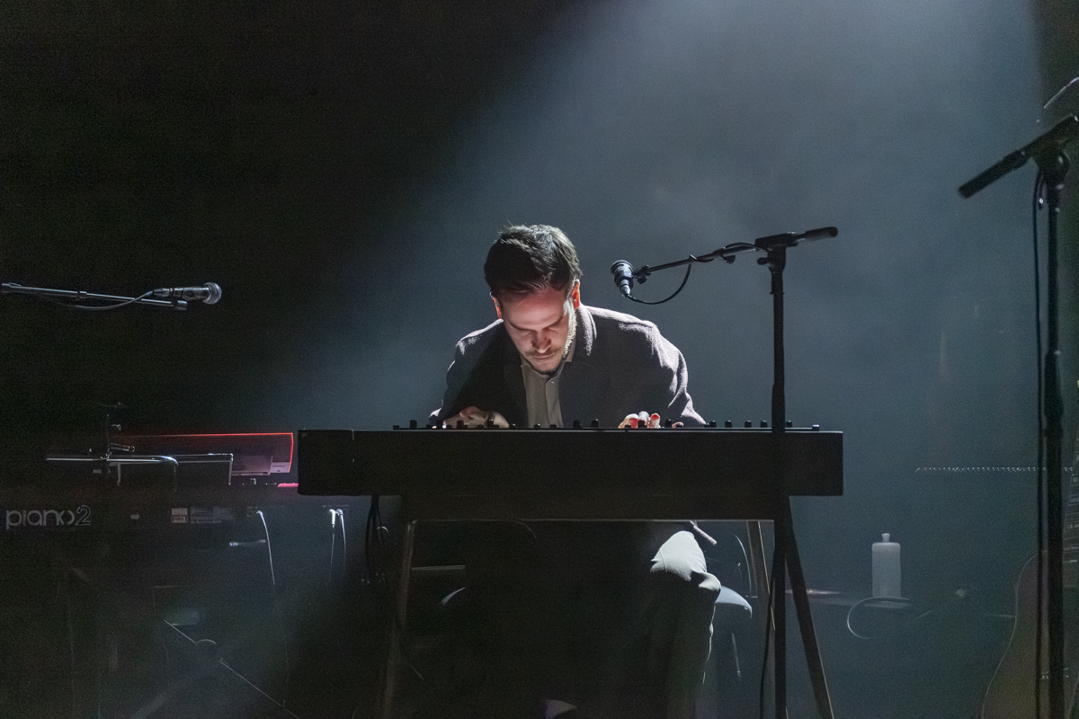 Brent Beukelaer @ De Casino, picture 2, photographed by Bart Janssens - FrontView Magazine