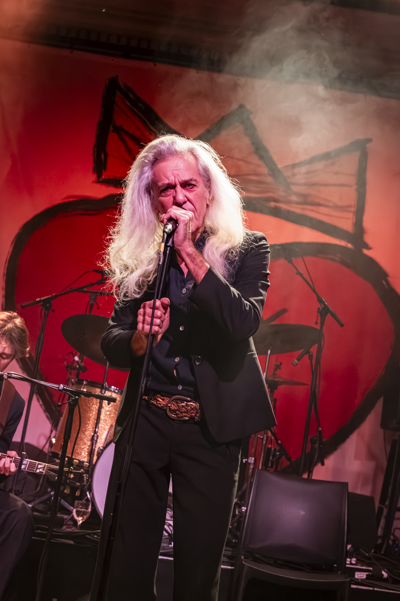 Guido Belcanto @ De Casino, foto 1, foto's door Bart Janssens - FrontView Magazine