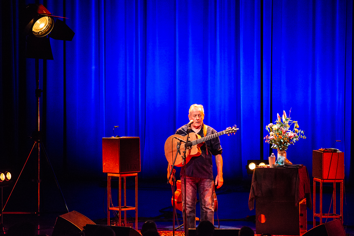 Luka Bloom @ Ancienne Belgique, picture 1, photographed by Raf Van Daele - FrontView Magazine
