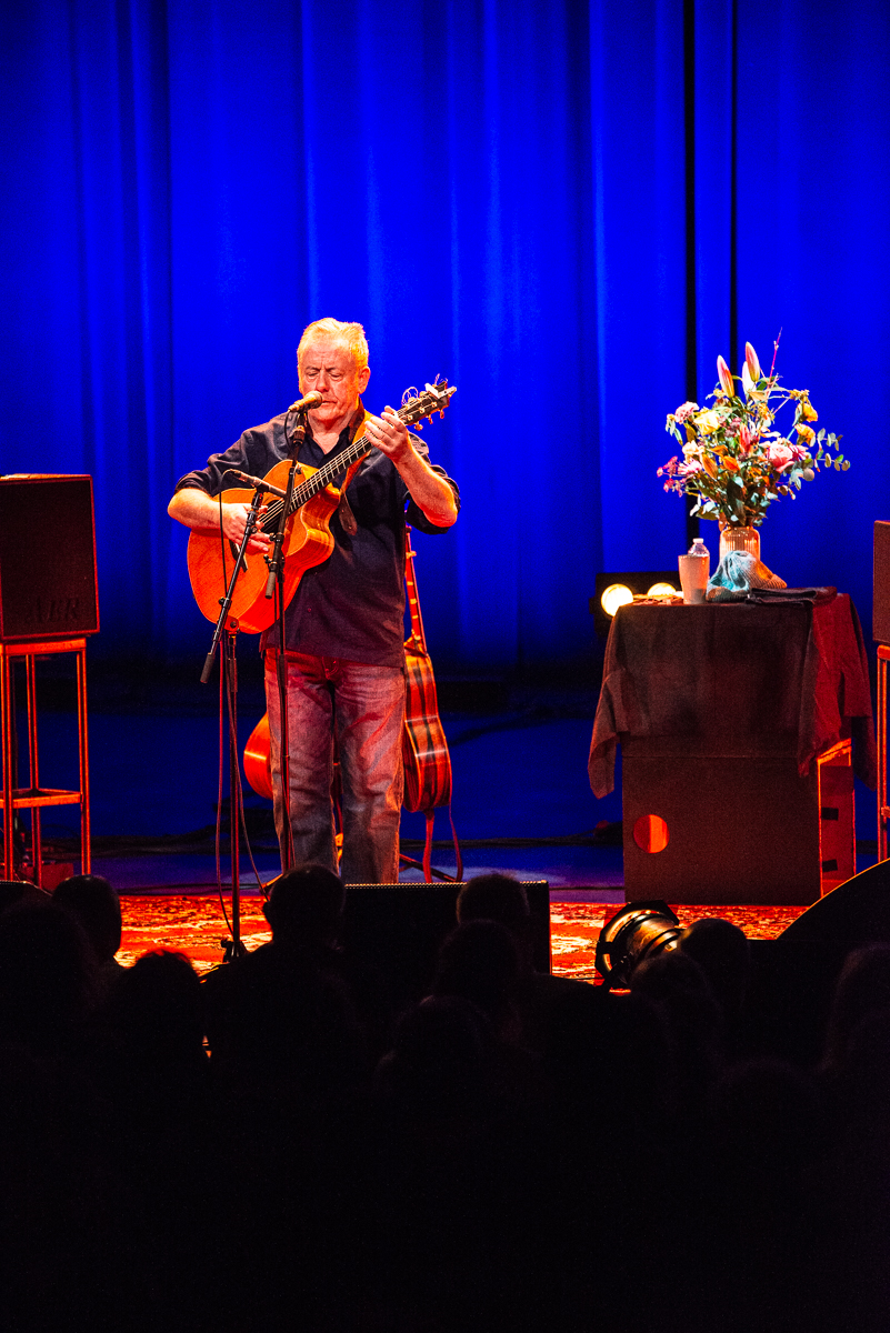 Luka Bloom @ Ancienne Belgique, picture 5, photographed by Raf Van Daele - FrontView Magazine