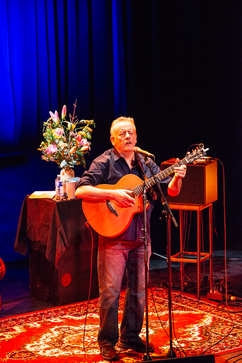 Luka Bloom @ Ancienne Belgique, picture 9, photographed by Raf Van Daele - FrontView Magazine