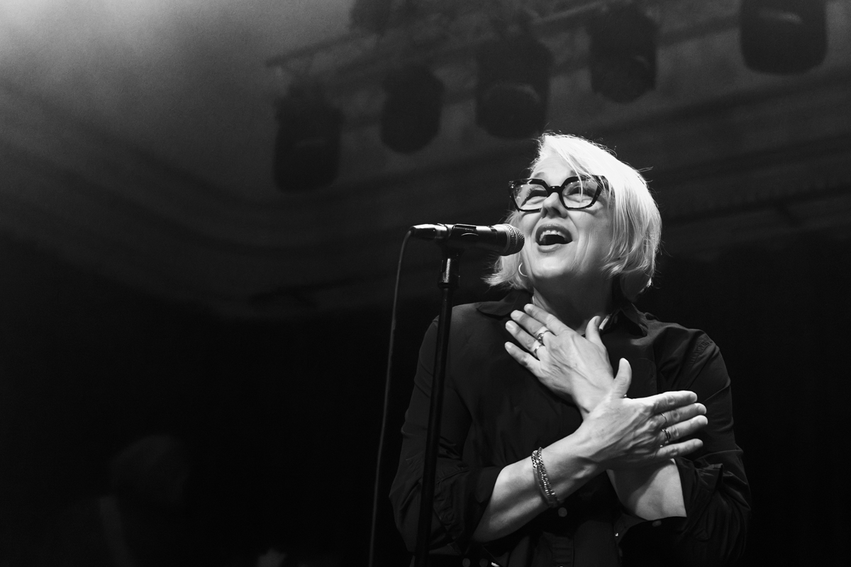 Magnapop @ De Casino, picture 1, photographed by Bart Janssens - FrontView Magazine