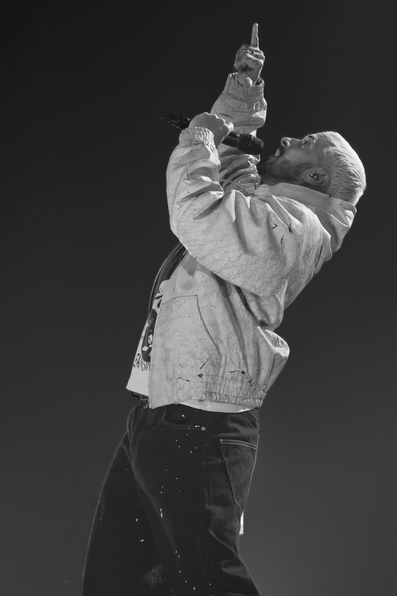 Zwangere Guy @ ING Arena, foto 5, foto's door Koen Marcoen - FrontView Magazine
