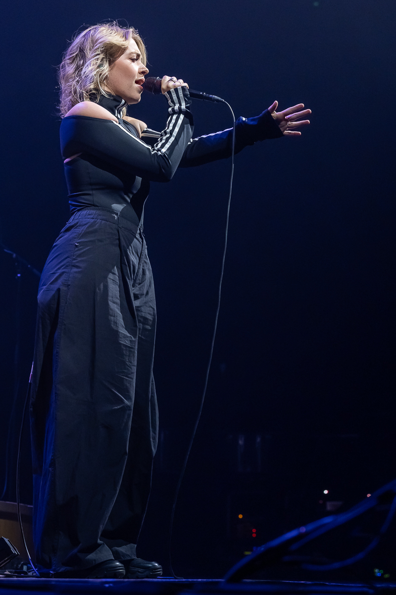 Philine @ Lotto Arena, picture 6, photographed by Marc Verdonck - FrontView Magazine