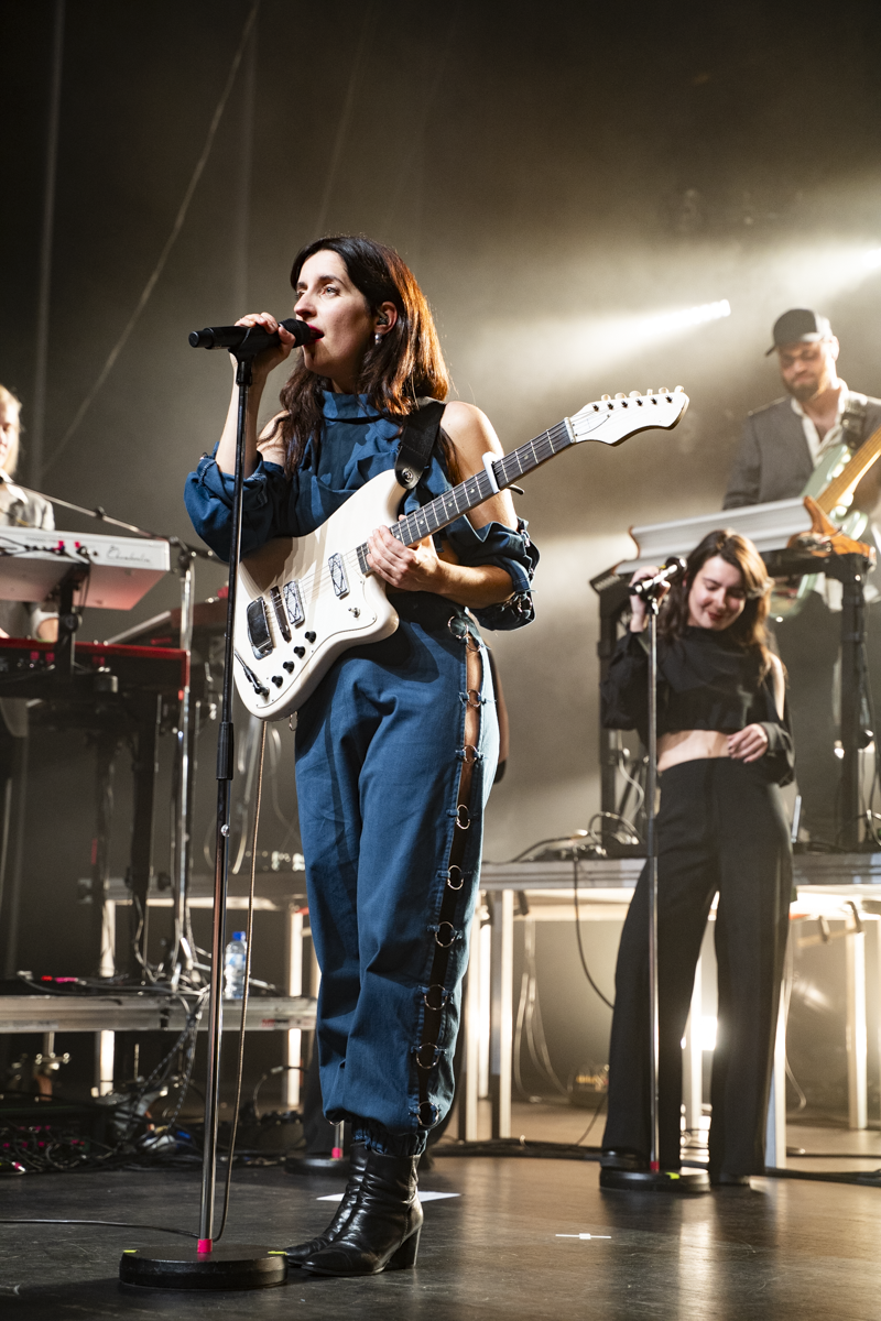 Radio 1 Sessies met Eefje De Visser @ Arenberg, picture 18, photographed by Tine Van Daele - FrontView Magazine