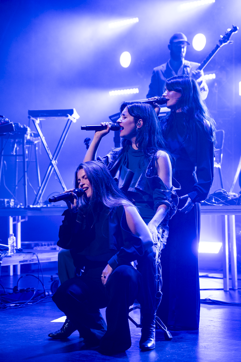 Radio 1 Sessies met Eefje De Visser @ Arenberg, picture 25, photographed by Tine Van Daele - FrontView Magazine