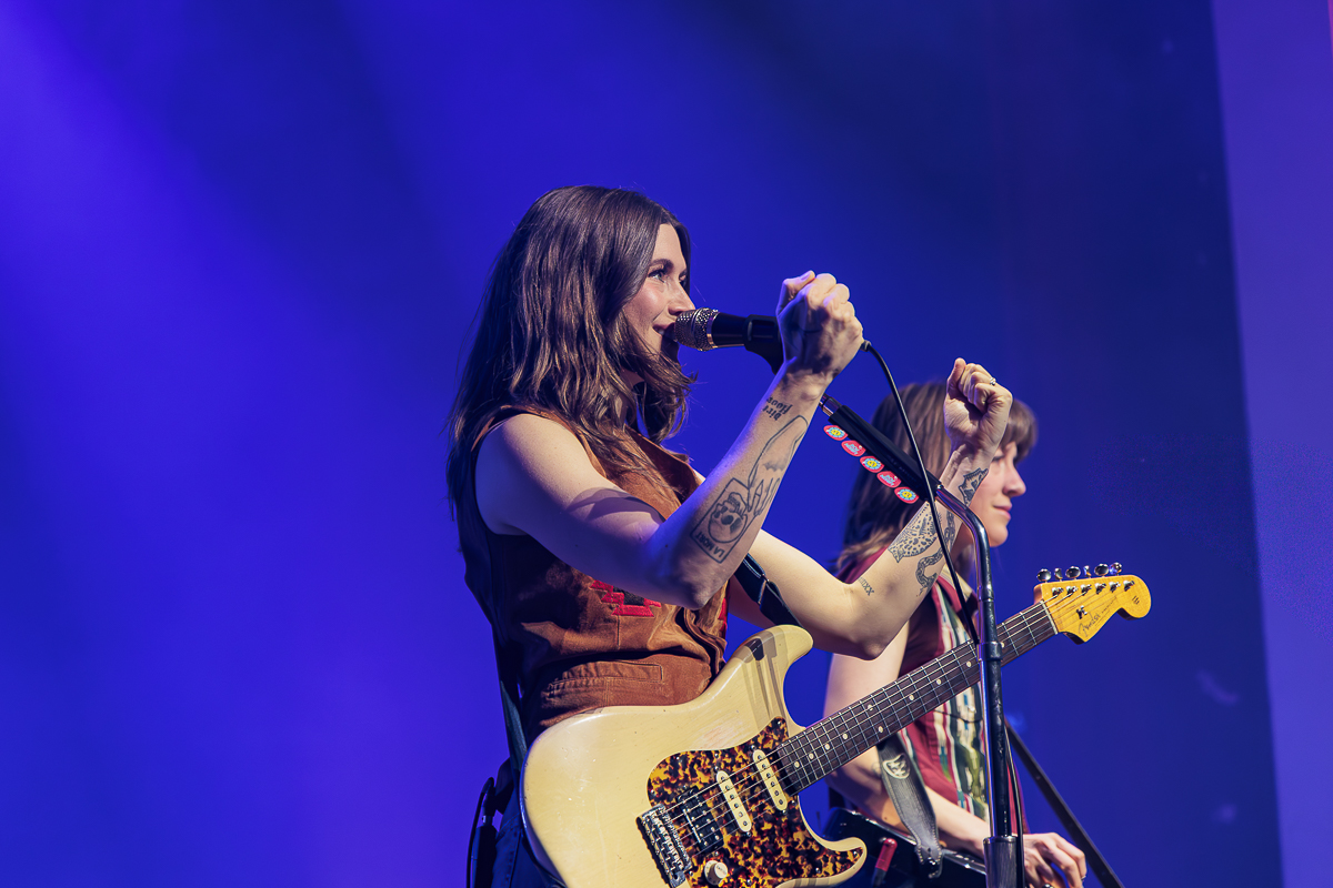 Larkin Poe @ De Roma, foto 7, foto's door Peter Smet - FrontView Magazine