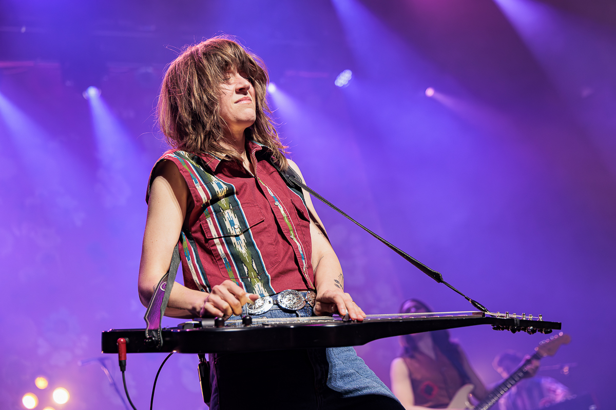 Larkin Poe @ De Roma, foto 14, foto's door Peter Smet - FrontView Magazine