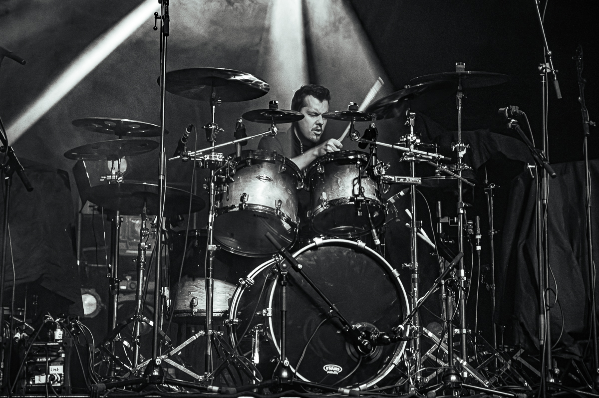Royal Sorrow @ Trix, picture 7, photographed by Anoek Houben - FrontView Magazine