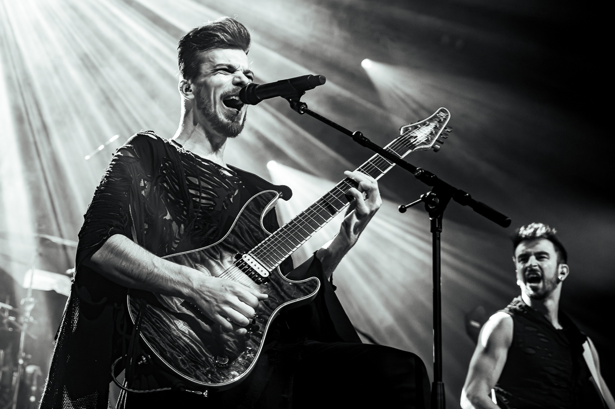 Royal Sorrow @ Trix, picture 8, photographed by Anoek Houben - FrontView Magazine