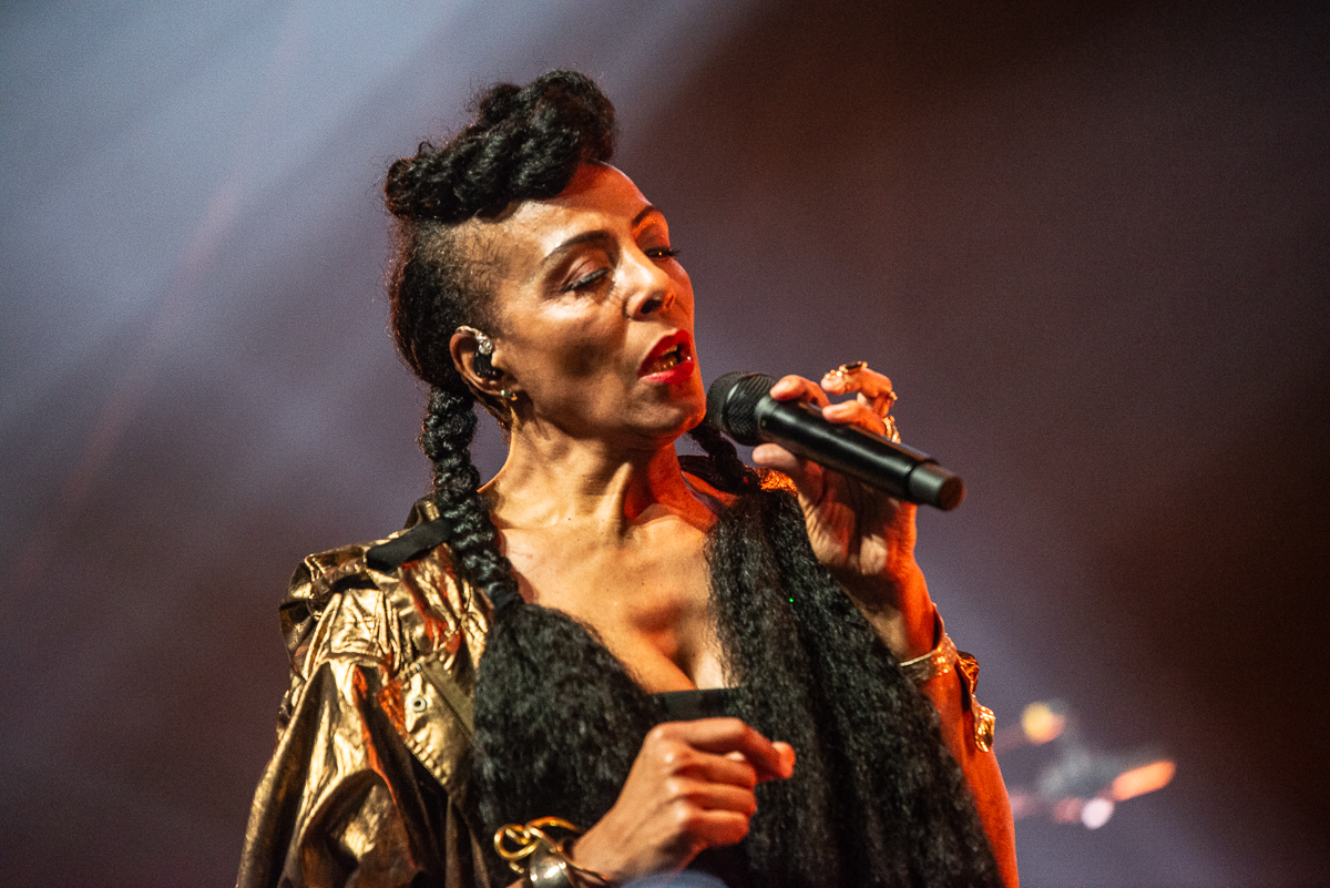 Zap Mama - Radio1 Sessies @ Arenbergschouwburg, foto 2, foto's door Raf Van Daele - FrontView Magazine