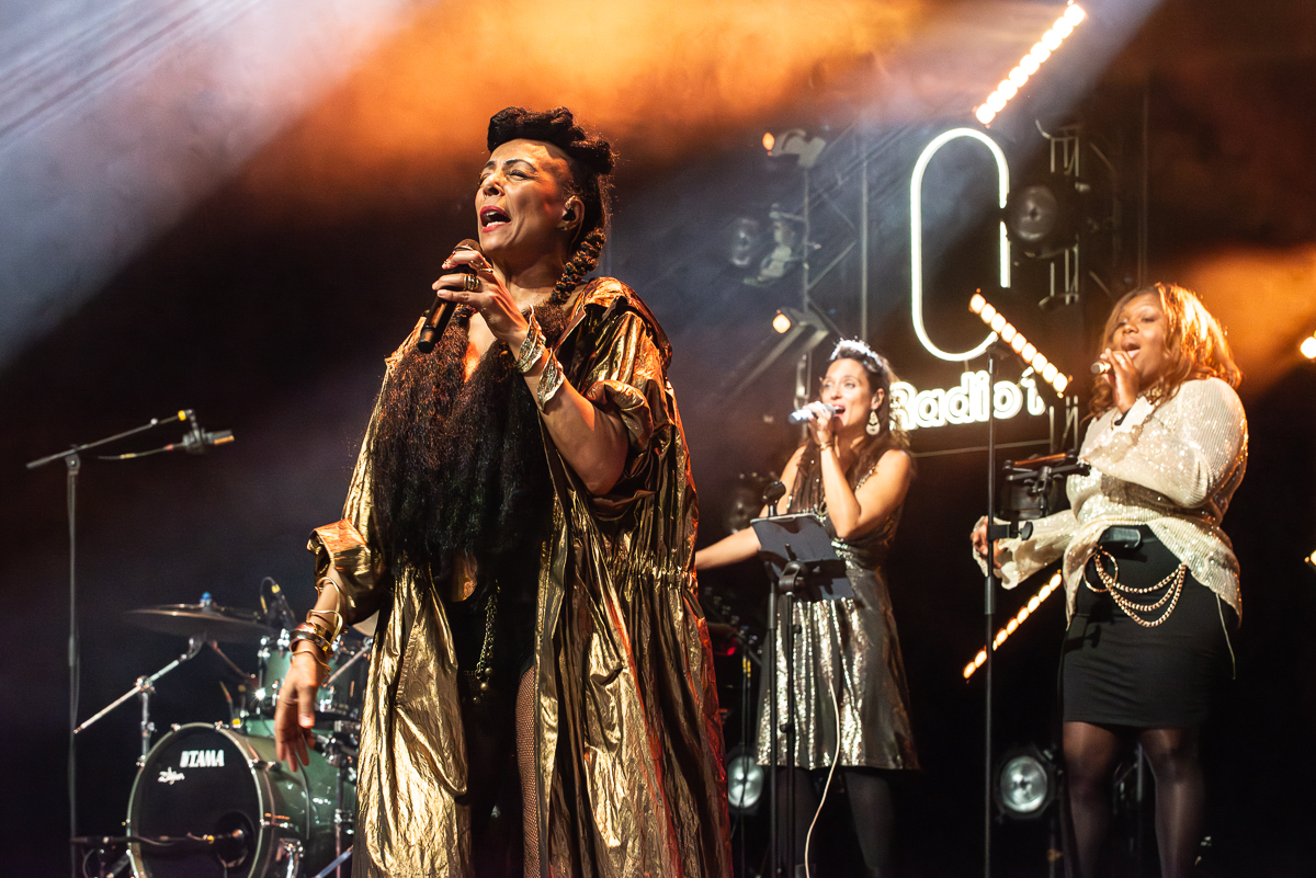 Zap Mama - Radio1 Sessies @ Arenbergschouwburg, foto 15, foto's door Raf Van Daele - FrontView Magazine