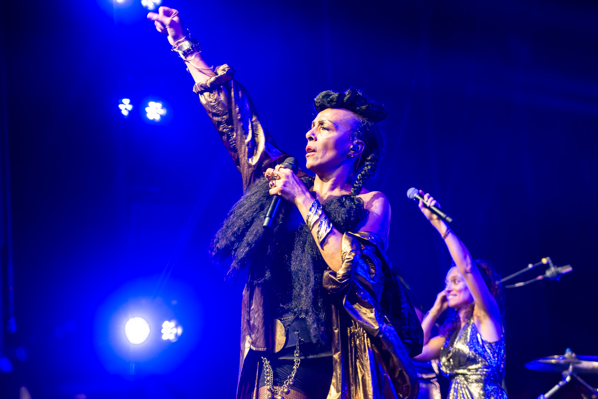 Zap Mama - Radio1 Sessies @ Arenbergschouwburg, foto 30, foto's door Raf Van Daele - FrontView Magazine