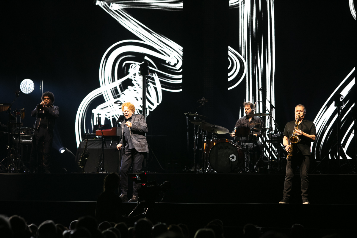 Simply Red - 40th anniversary tour @ Zénith Lille, foto 4, foto's door Anais Callens - FrontView Magazine