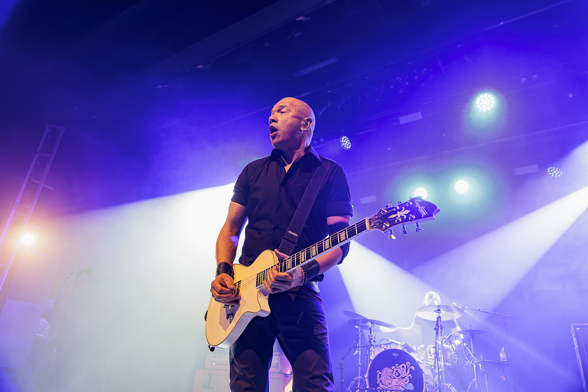 Danko Jones @ Trix, picture 14, photographed by Peter Smet - FrontView Magazine