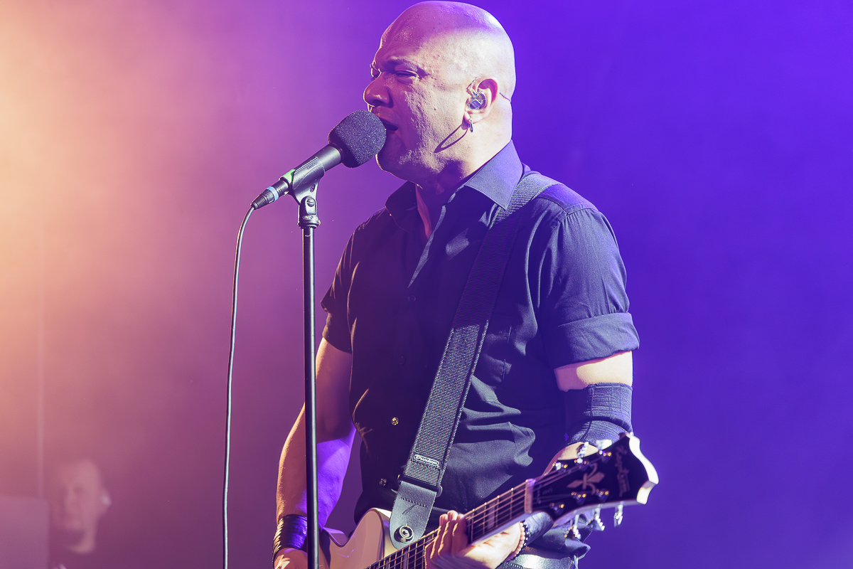 Danko Jones @ Trix, picture 20, photographed by Peter Smet - FrontView Magazine