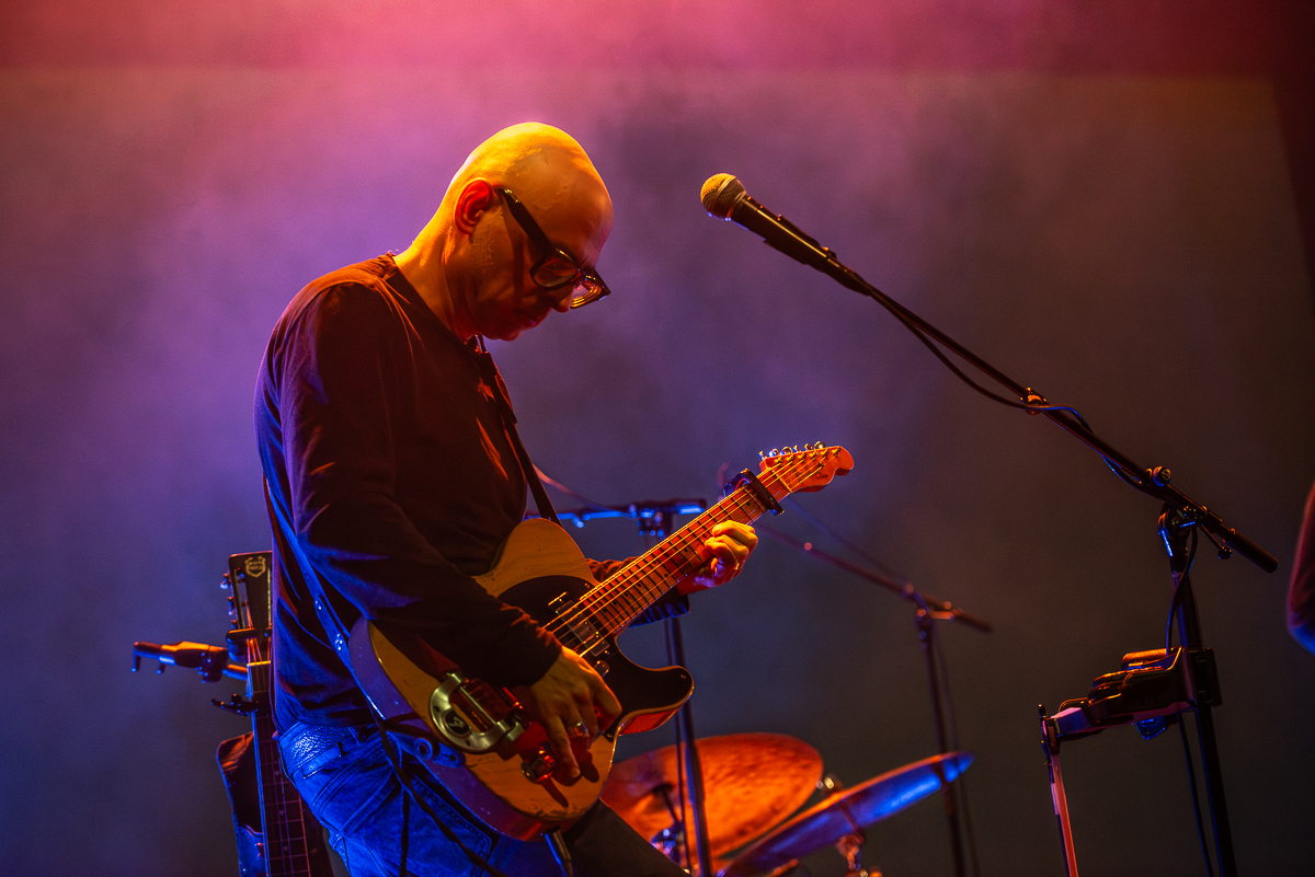 Isbells - And the noise settles @ Handeslbeurs Gent, picture 1, photographed by Raf Van Daele - FrontView Magazine