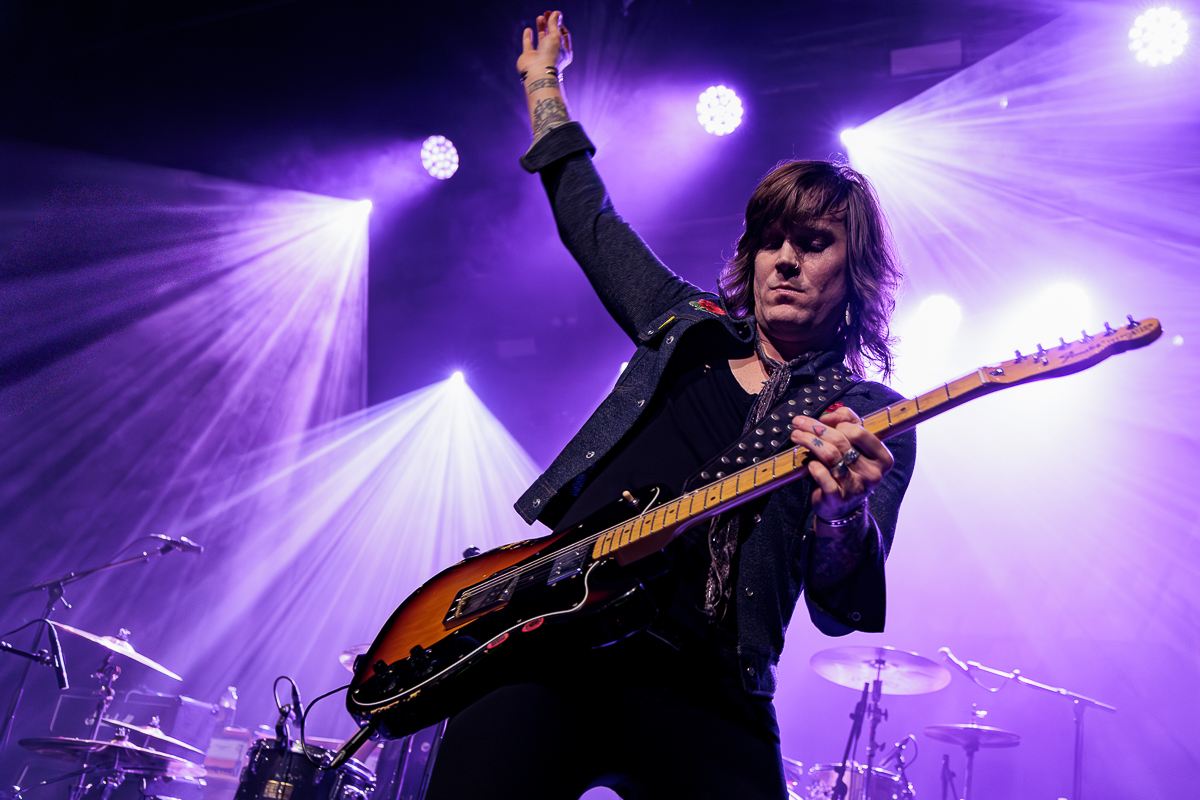 Tuk Smith & The Restless Hearts @ Trix, foto 2, foto's door Peter Smet - FrontView Magazine