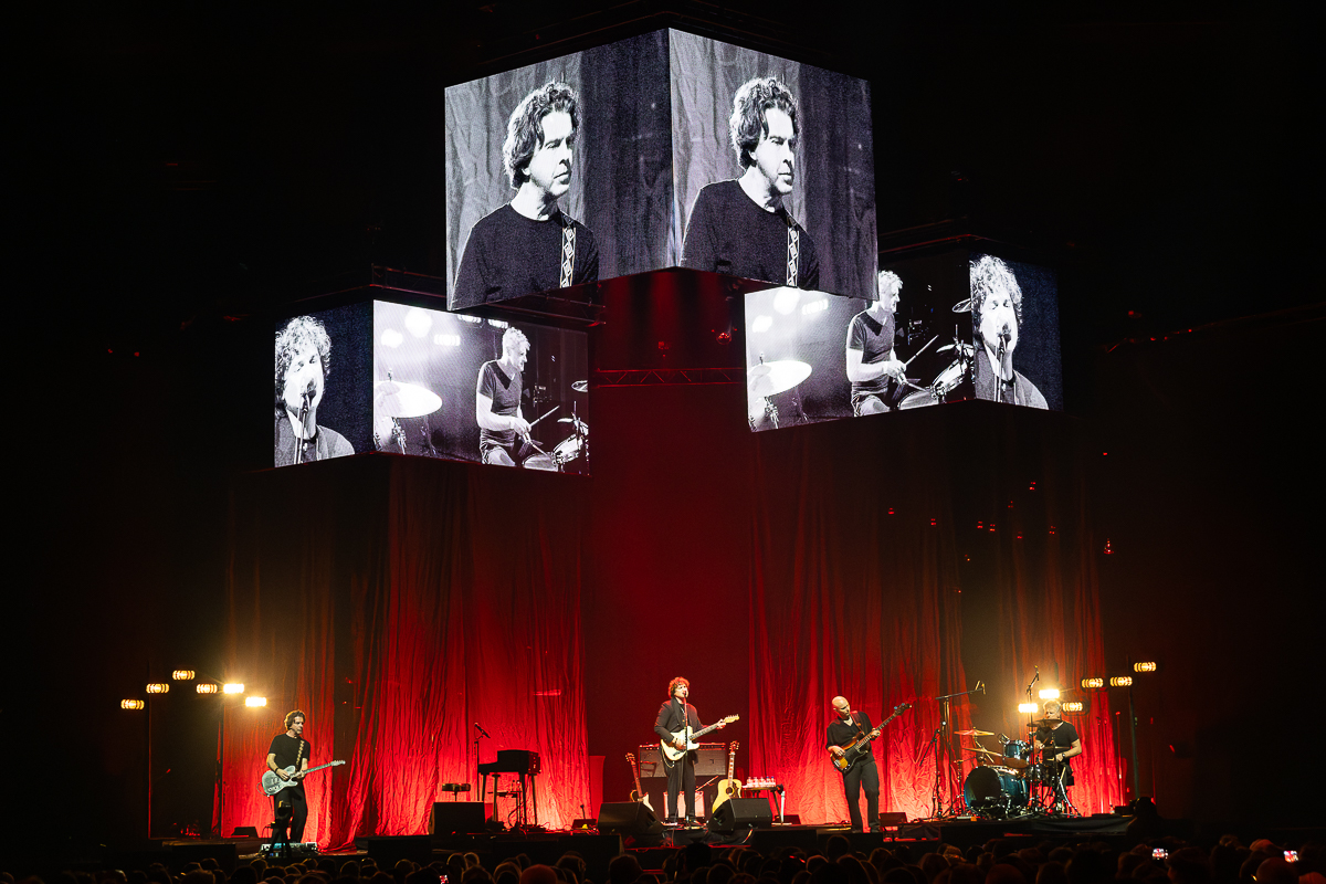 Jasper Steverlinck @ Lotto Arena, picture 10, photographed by Marc Verdonck - FrontView Magazine