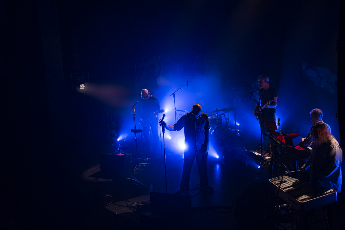 Isbells @ Arenbergschouwburg, foto 7, foto's door Tine Van Daele - FrontView Magazine