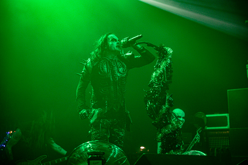 Cradle of Filth @ TRIX Antwerpen, picture 2, photographed by Peter Casie - FrontView Magazine