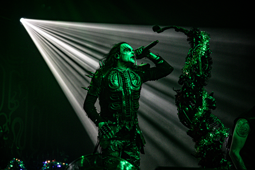 Cradle of Filth @ TRIX Antwerpen, picture 10, photographed by Peter Casie - FrontView Magazine