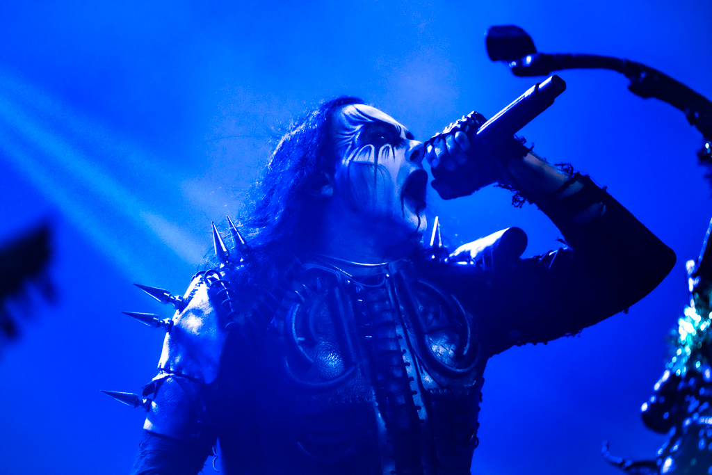 Cradle of Filth @ TRIX Antwerpen, picture 18, photographed by Peter Casie - FrontView Magazine