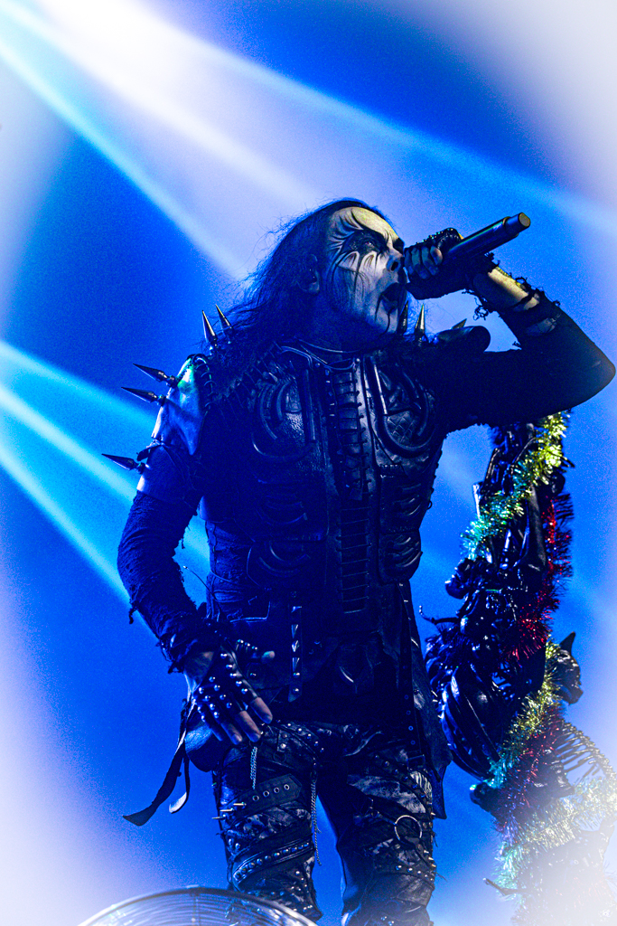 Cradle of Filth @ TRIX Antwerpen, picture 20, photographed by Peter Casie - FrontView Magazine
