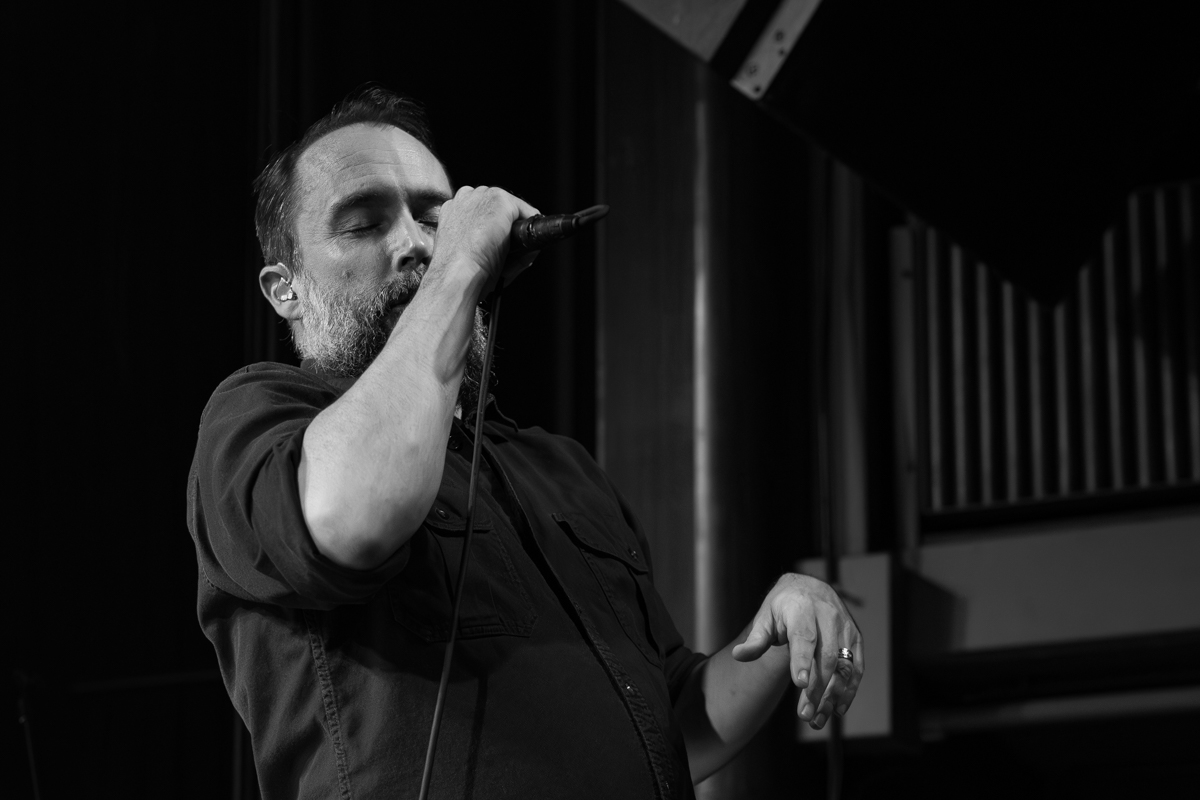 Clutch @ AB, picture 2, photographed by Koen Marcoen - FrontView Magazine