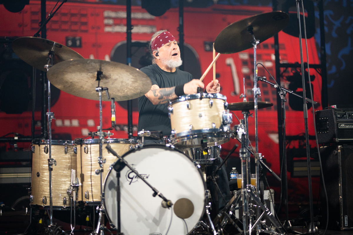 Clutch @ AB, picture 6, photographed by Koen Marcoen - FrontView Magazine