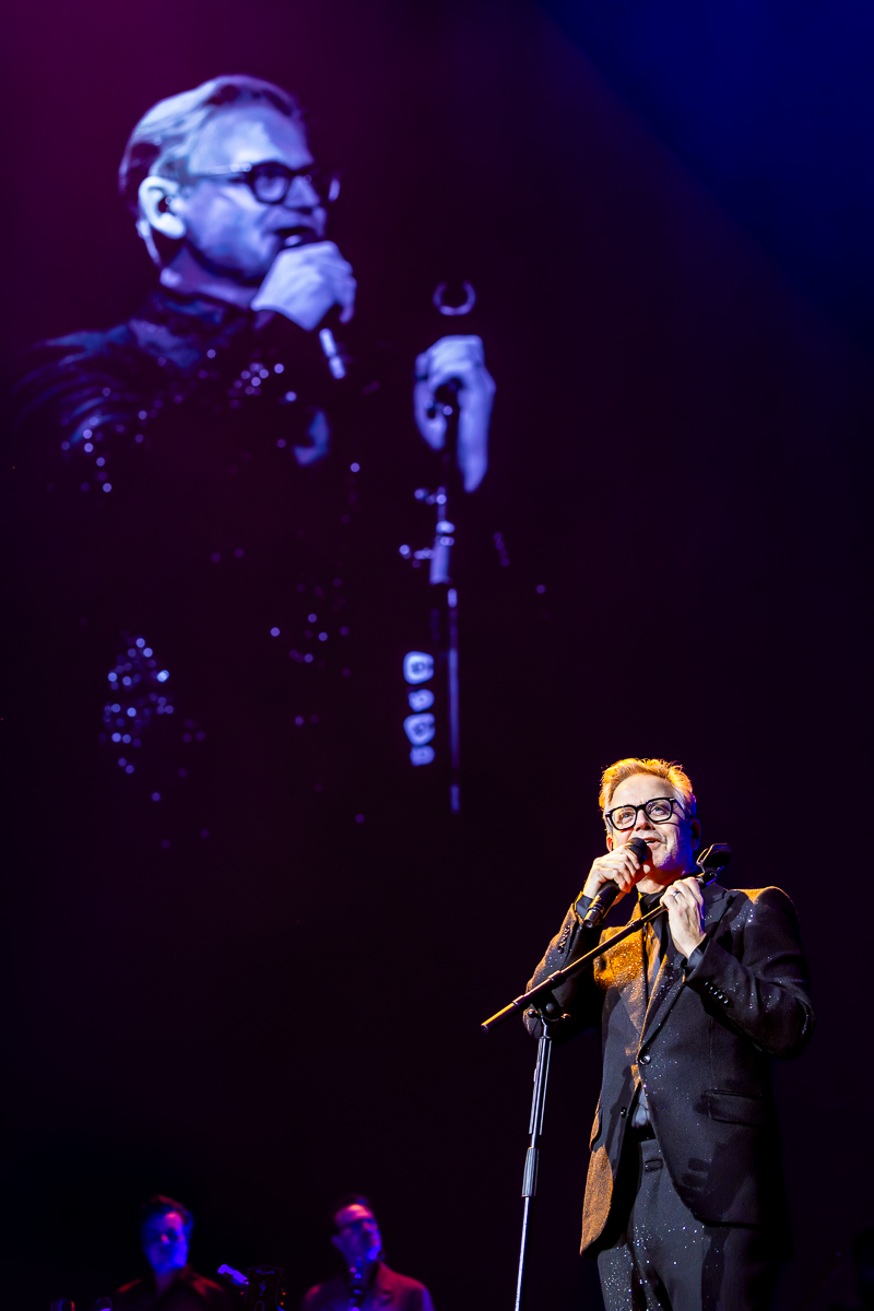 Guus Meeuwis @ AFAS Dome, foto 7, foto's door Dorien Goetschalckx - FrontView Magazine