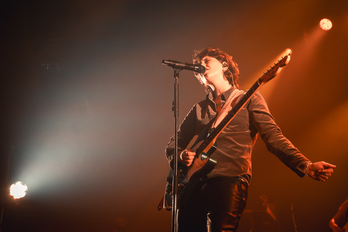 King Princess @ La Madeleine, picture 4, photographed by Jelle Meersschaut - FrontView Magazine