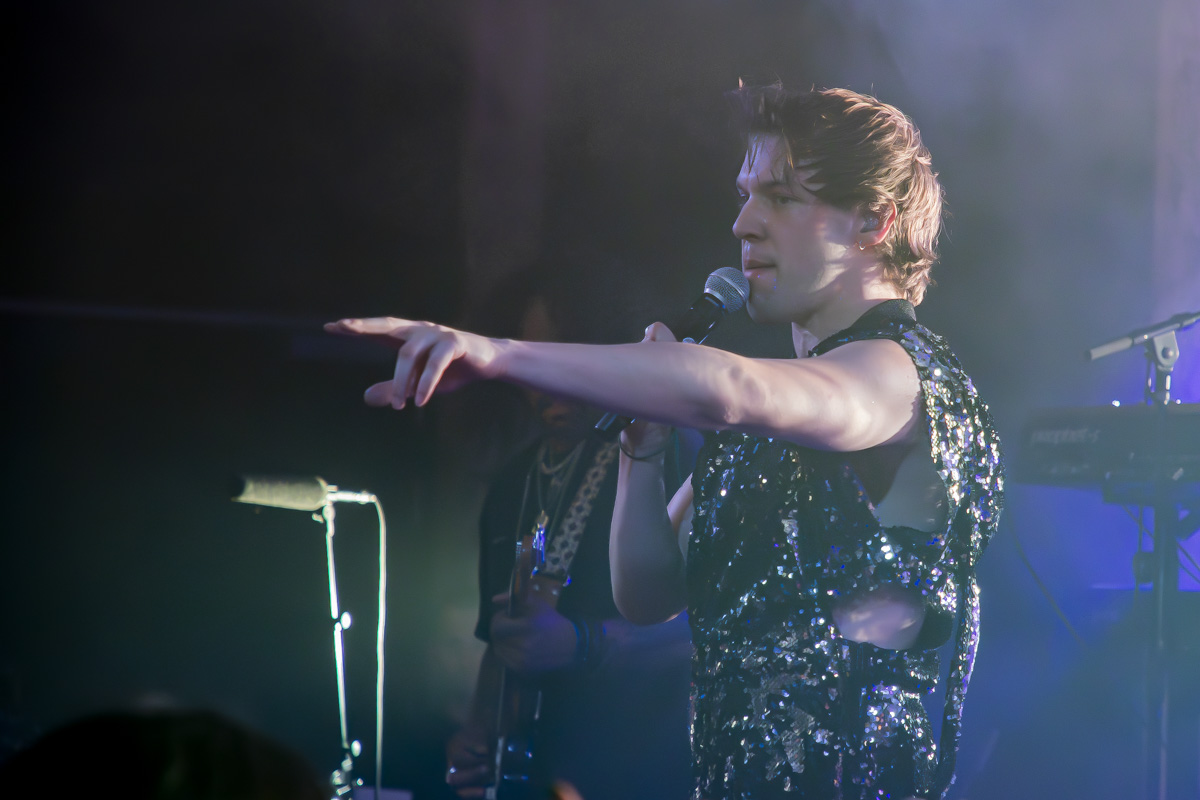 Mustii @ De Roma, picture 4, photographed by dirk janssens - FrontView Magazine