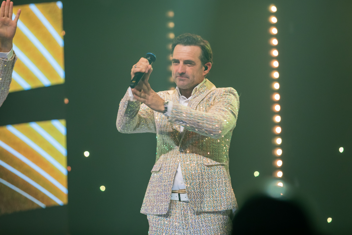Première Winterrevue - Jubilee @ Theater Elckerlyc, picture 33, photographed by Goele Bormans - FrontView Magazine