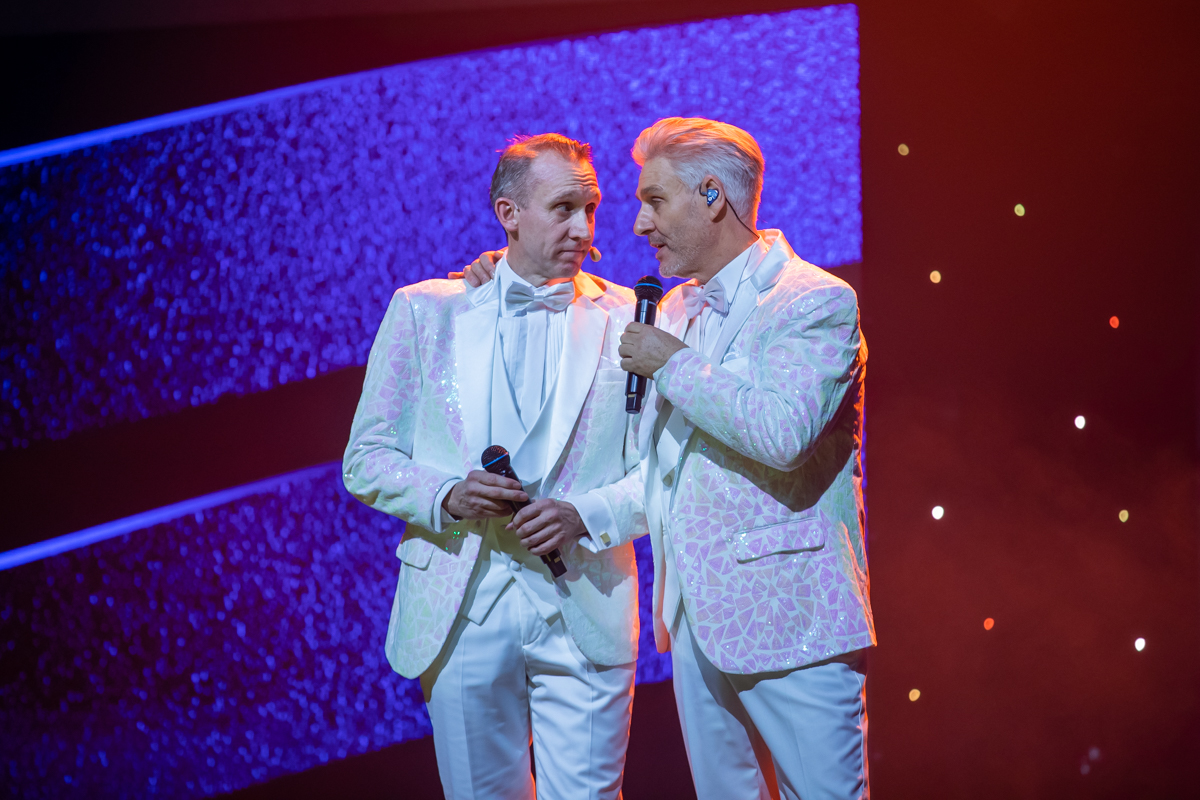Première Winterrevue - Jubilee @ Theater Elckerlyc, picture 36, photographed by Goele Bormans - FrontView Magazine