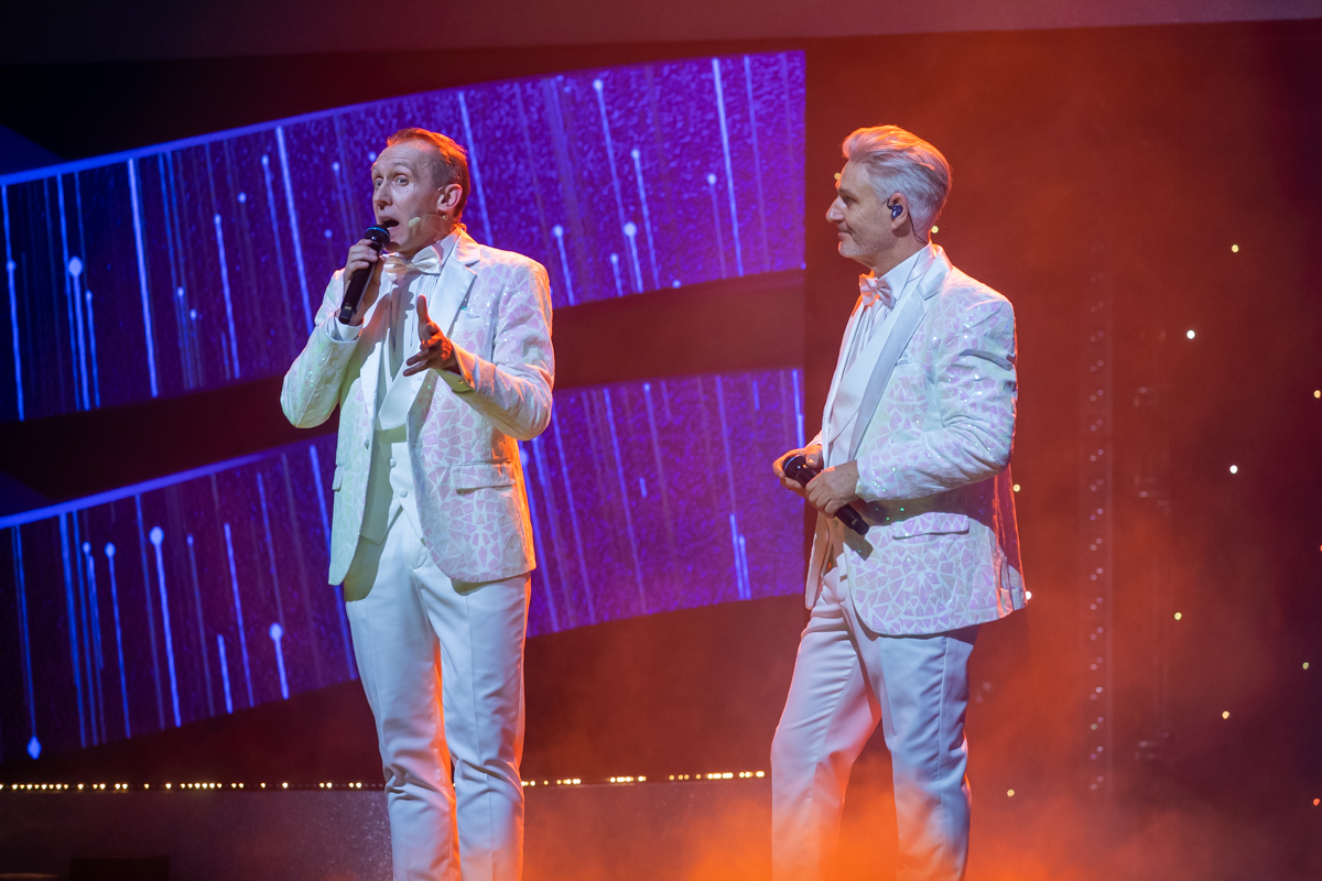 Première Winterrevue - Jubilee @ Theater Elckerlyc, picture 39, photographed by Goele Bormans - FrontView Magazine