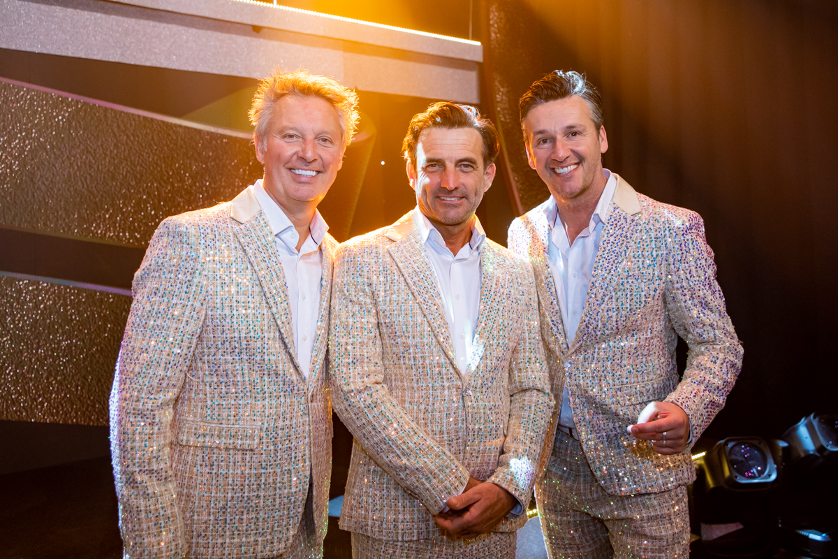 Première Winterrevue - Jubilee @ Theater Elckerlyc, picture 75, photographed by Goele Bormans - FrontView Magazine