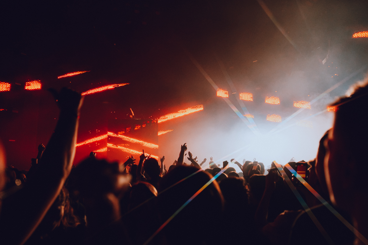 USED:LIVE @ Lotto Arena, picture 9, photographed by Simon Coppens - FrontView Magazine