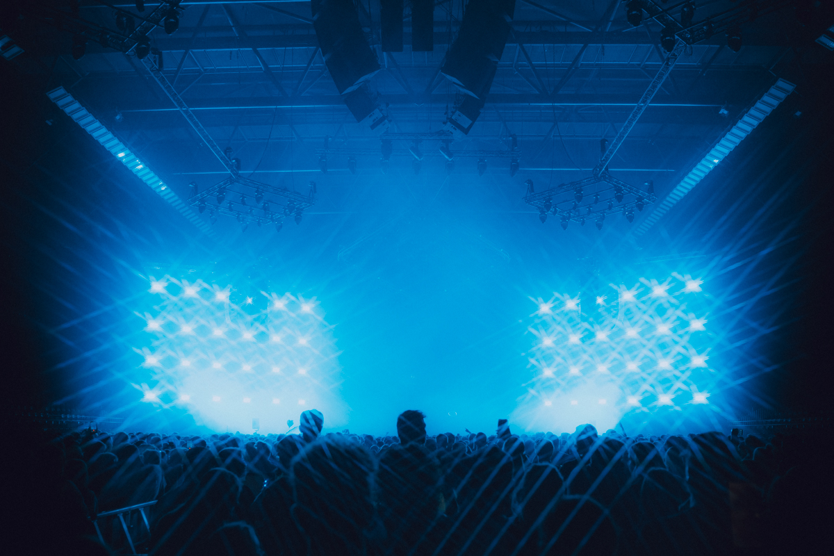 USED:LIVE @ Lotto Arena, picture 12, photographed by Simon Coppens - FrontView Magazine